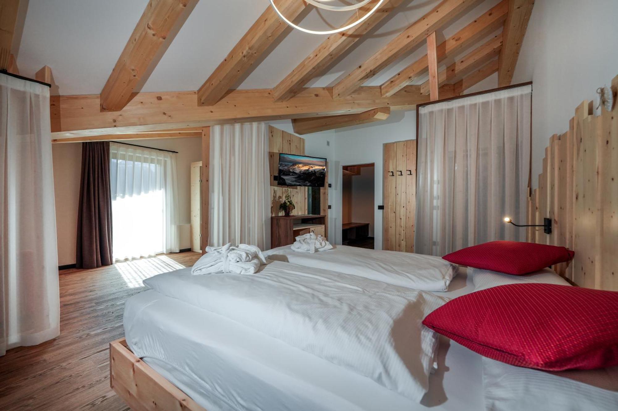 Dolomiten Hotel Irma Канацеи Экстерьер фото